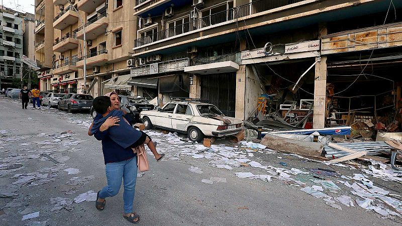 Ascienden a 154 los muertos por las explosiones en Beirut, que dejan a 80.000 niños sin hogar