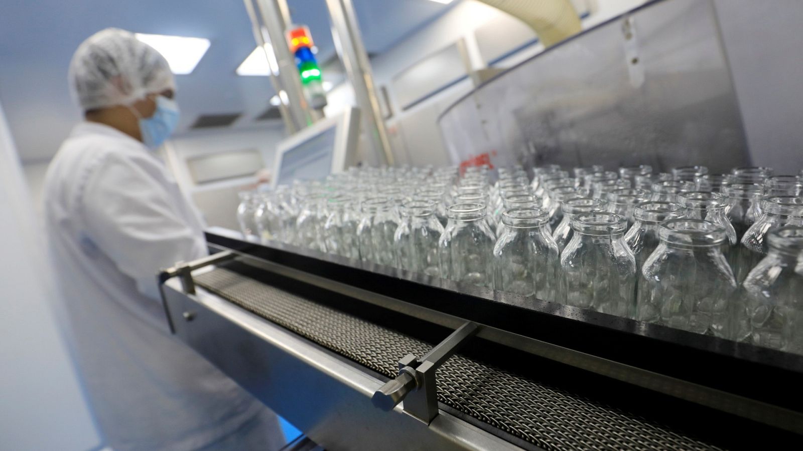 Sanidad incluye al Remdesivir entre los fármacos esenciales ante el COVID