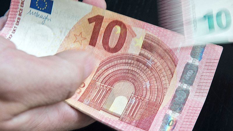 ¿Cómo identificar billetes falsos?