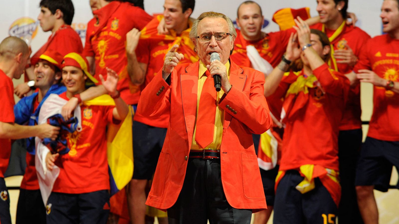 Manolo Escobar en la celebración del Mundial de fútbol de España