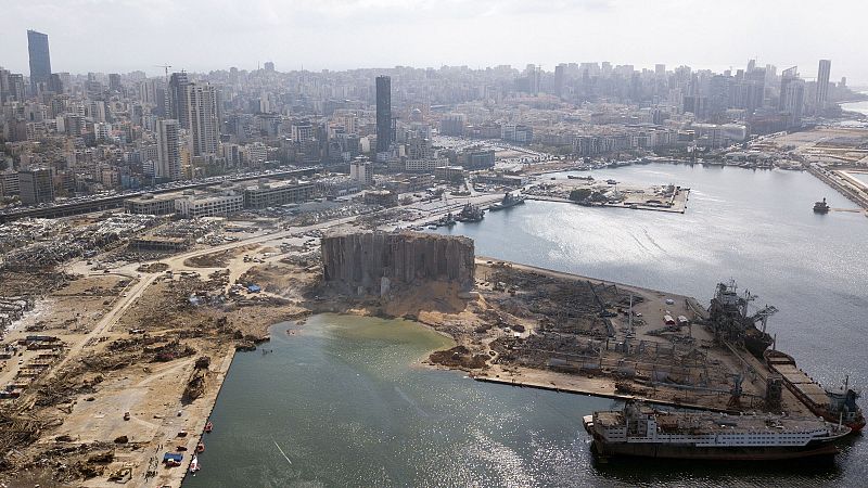 El presidente de Líbano reconoce que supo de la existencia de nitrato en el puerto desde julio