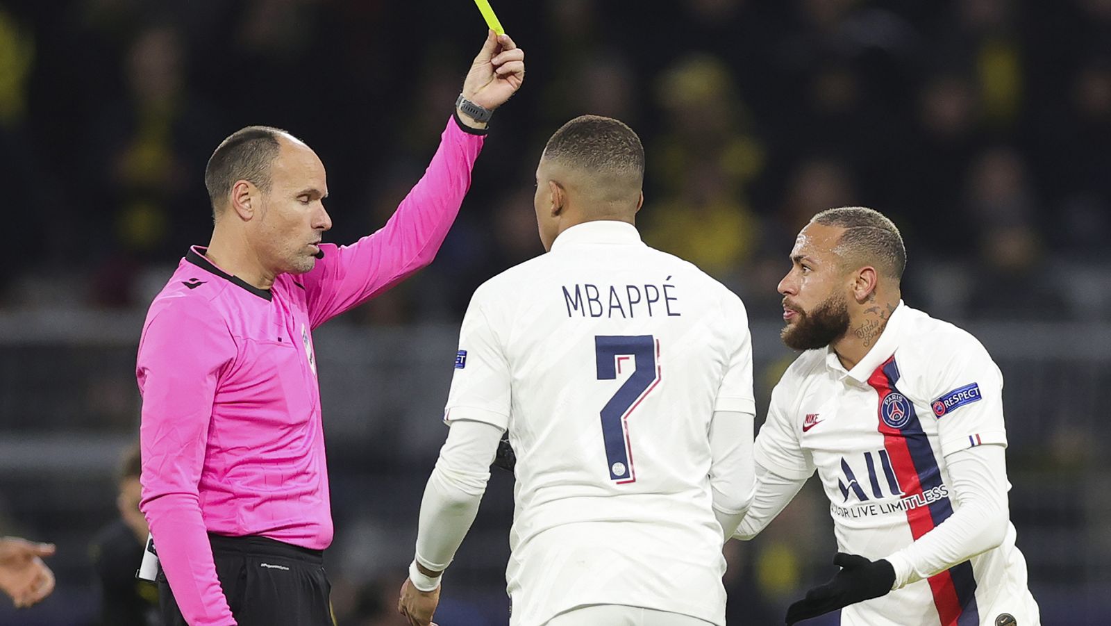 Borussia Dortmund vs Paris Saint-Germain