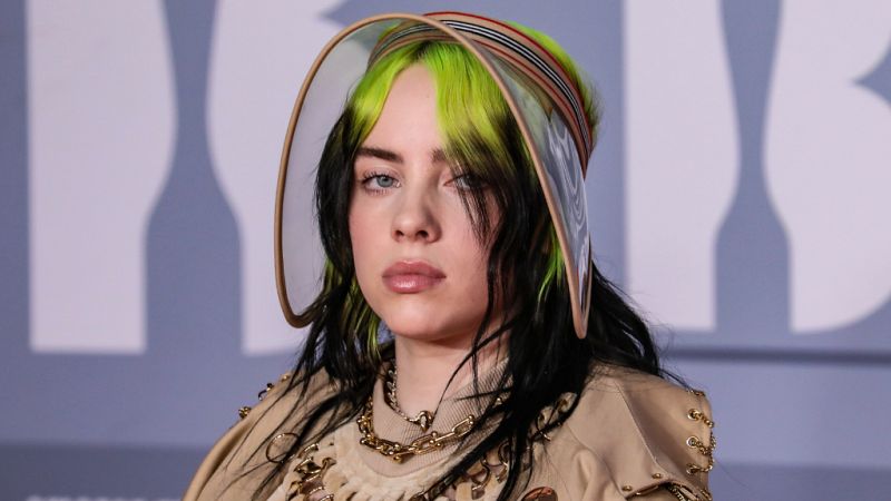 Billie Eilish estrena "My Future" con un potente mensaje: "El silencio no es una opción"