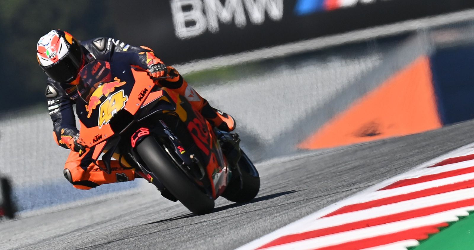 Pol Espargaró consigue su primera pole en MotoGP