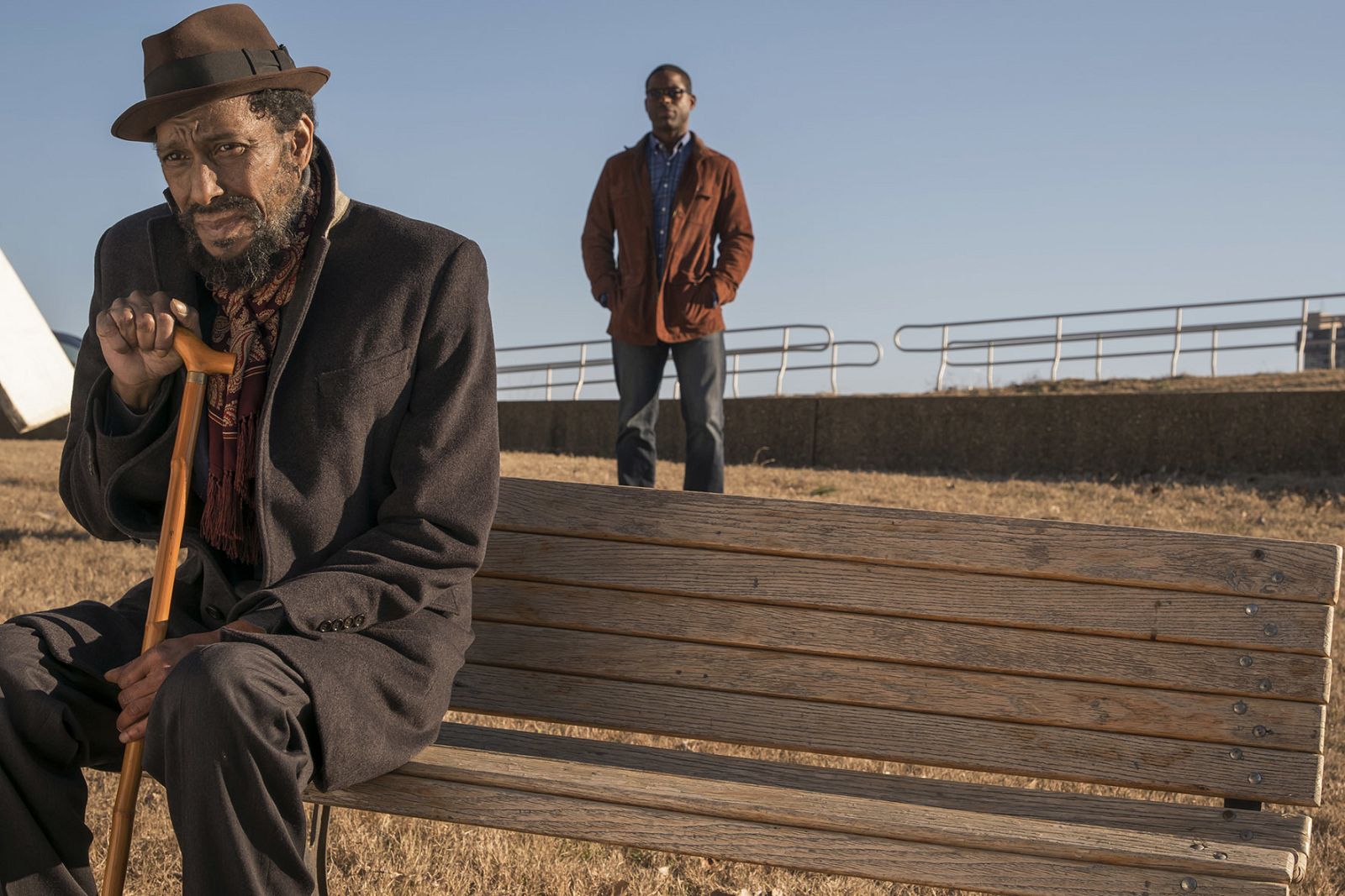 Un revelador viaje al pasado de Randall y su padre