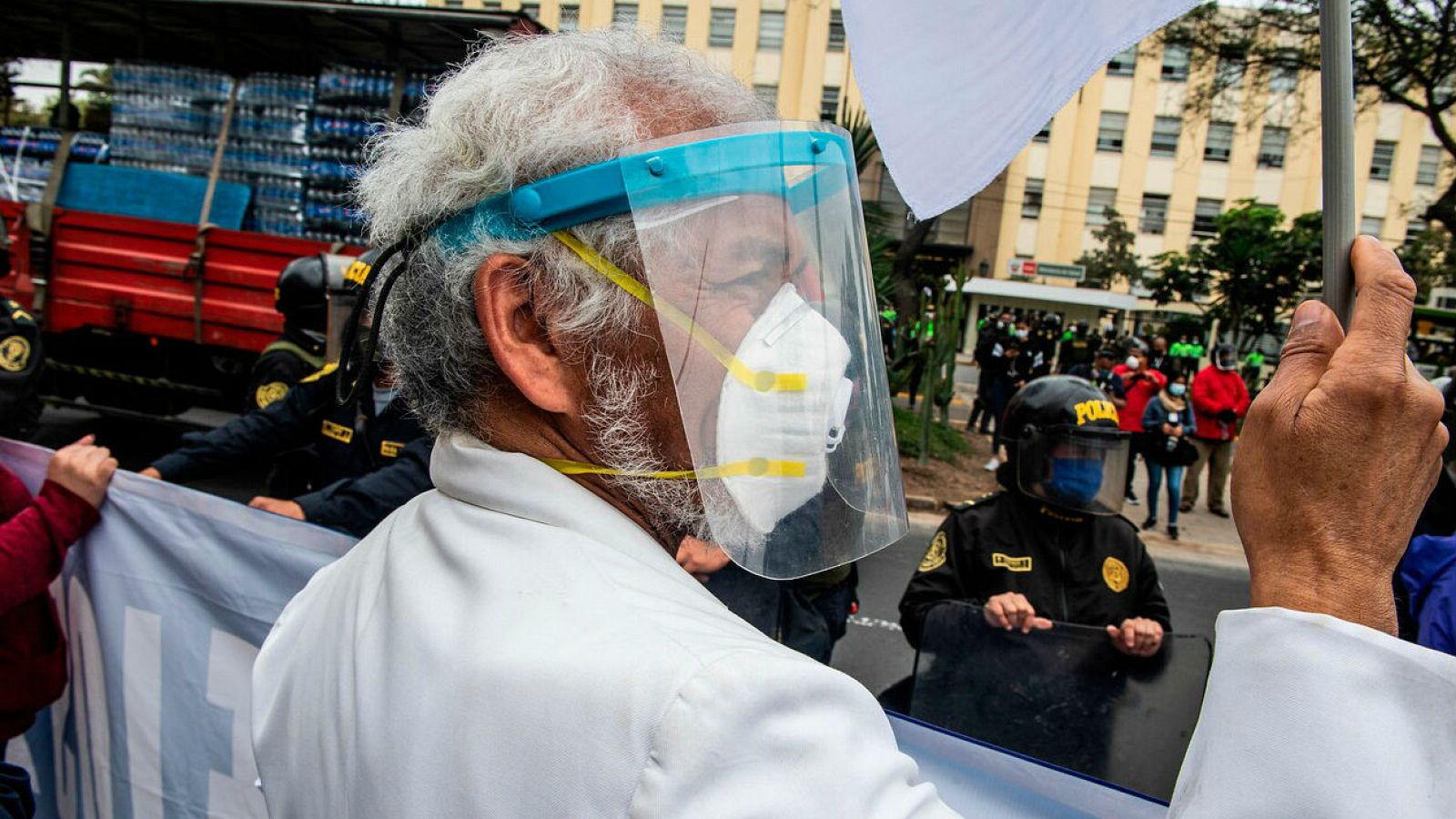 Perú pasa a ser el país con la mayor mortalidad del mundo por el COVID-19