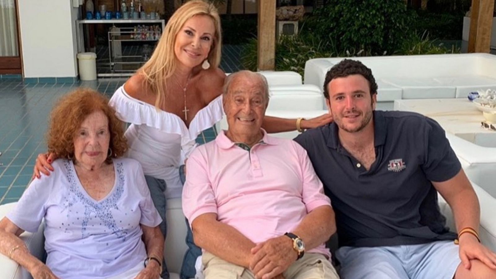 Tal día como hoy, hace un año, Aless Lequio acompañaba a su madre