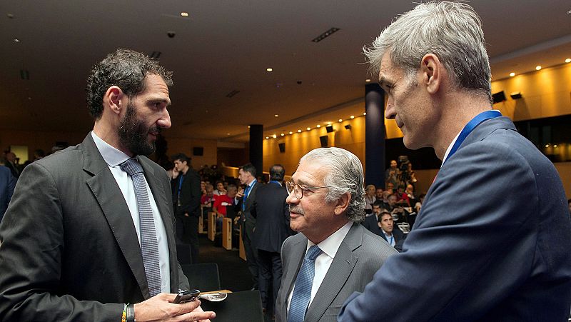 ACB y Federación firman la paz para la "estabilización" del baloncesto español