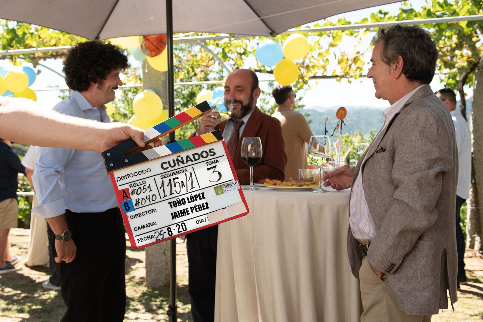 Los tres cuñados, tramando algo