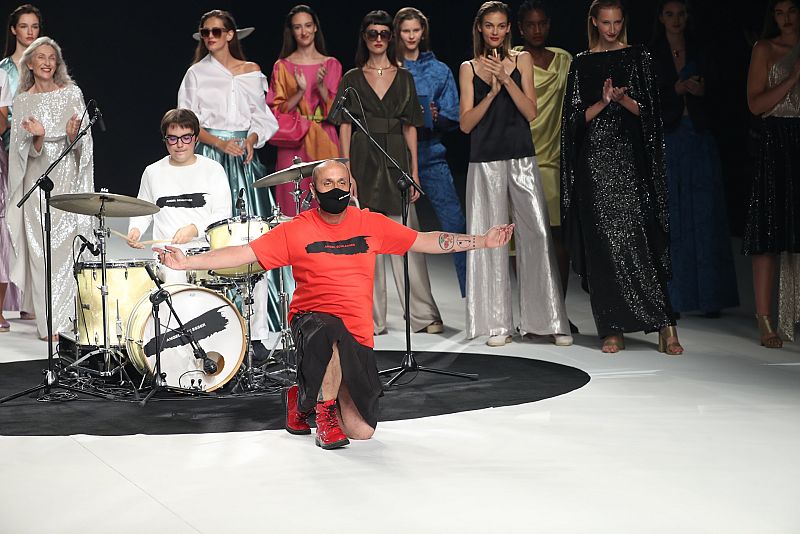 Ángel Schlesser se lleva el premio a la mejor colección