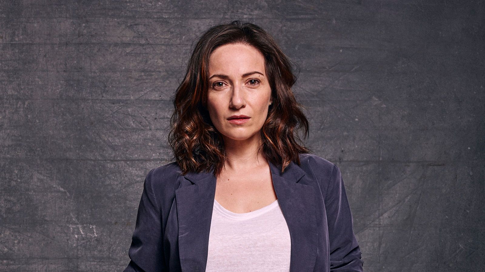 Olaya Calderas es Ester en HIT