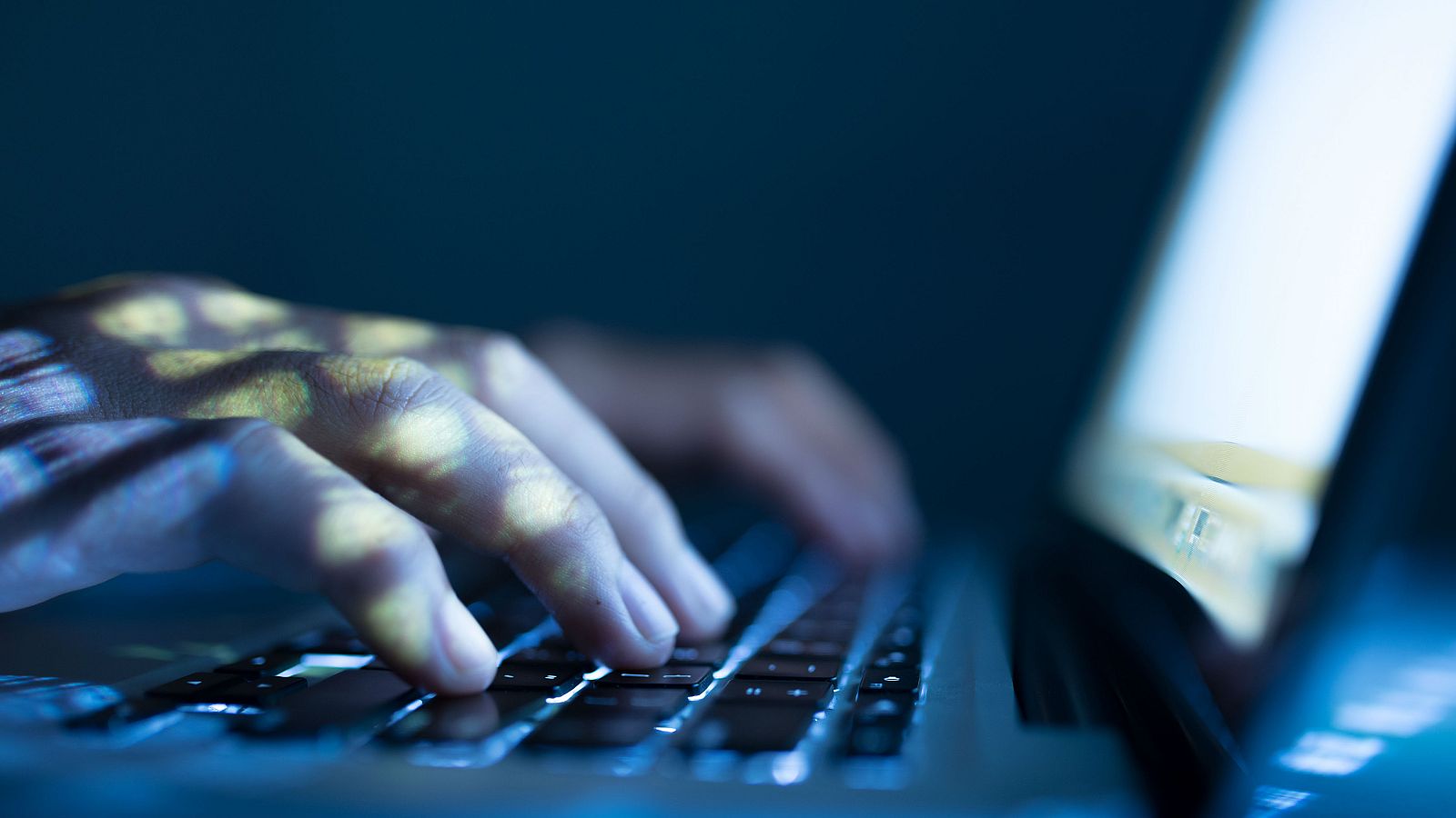 Hackers chinos, iraníes y rusos intentan influir en las elecciones de EE.UU., segñun Microsoft