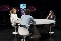 'Versión española' estrena temporada 'No culpes al karma de lo que te pasa por gilipollas'