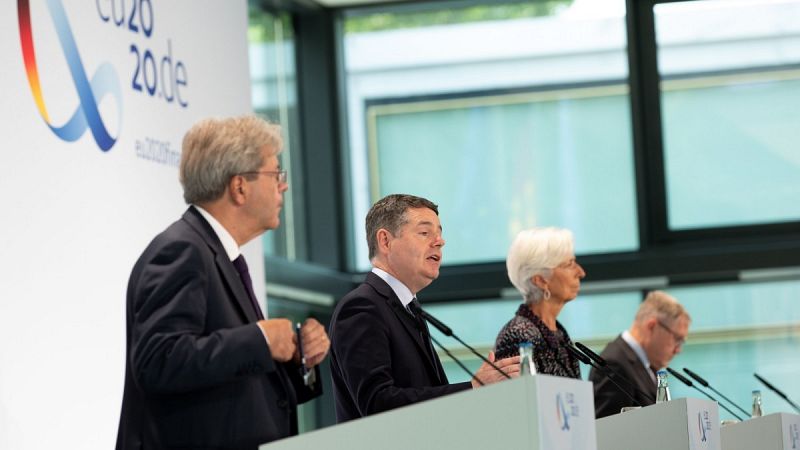 El Eurogrupo apuesta por mantener las medidas anticrisis hasta afianzar la recuperación económica