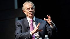 Blair y Major califican de "vergonzoso" el proyecto de ley de Johnson sobre el 'Brexit' y tildan su actitud de "irresponsable"