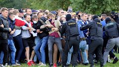 Al menos 250 detenidos durante una multitudinaria protesta en Bielorrusia