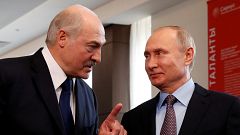 Putin expresa a Lukashenko su apoyo a una reforma constitucional para solucionar la crisis en Bielorrusia