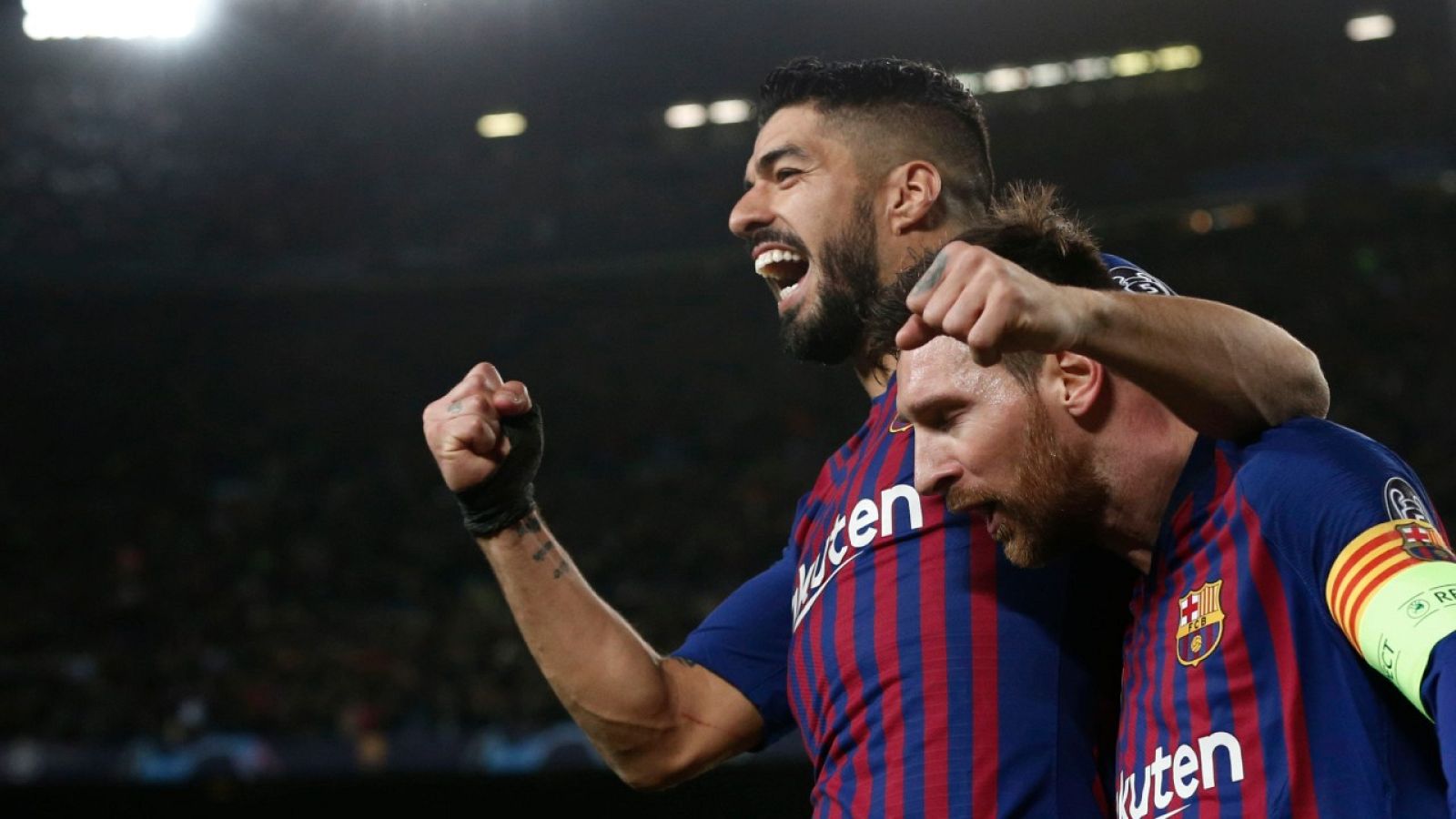 Messi y Suárez celebran un gol