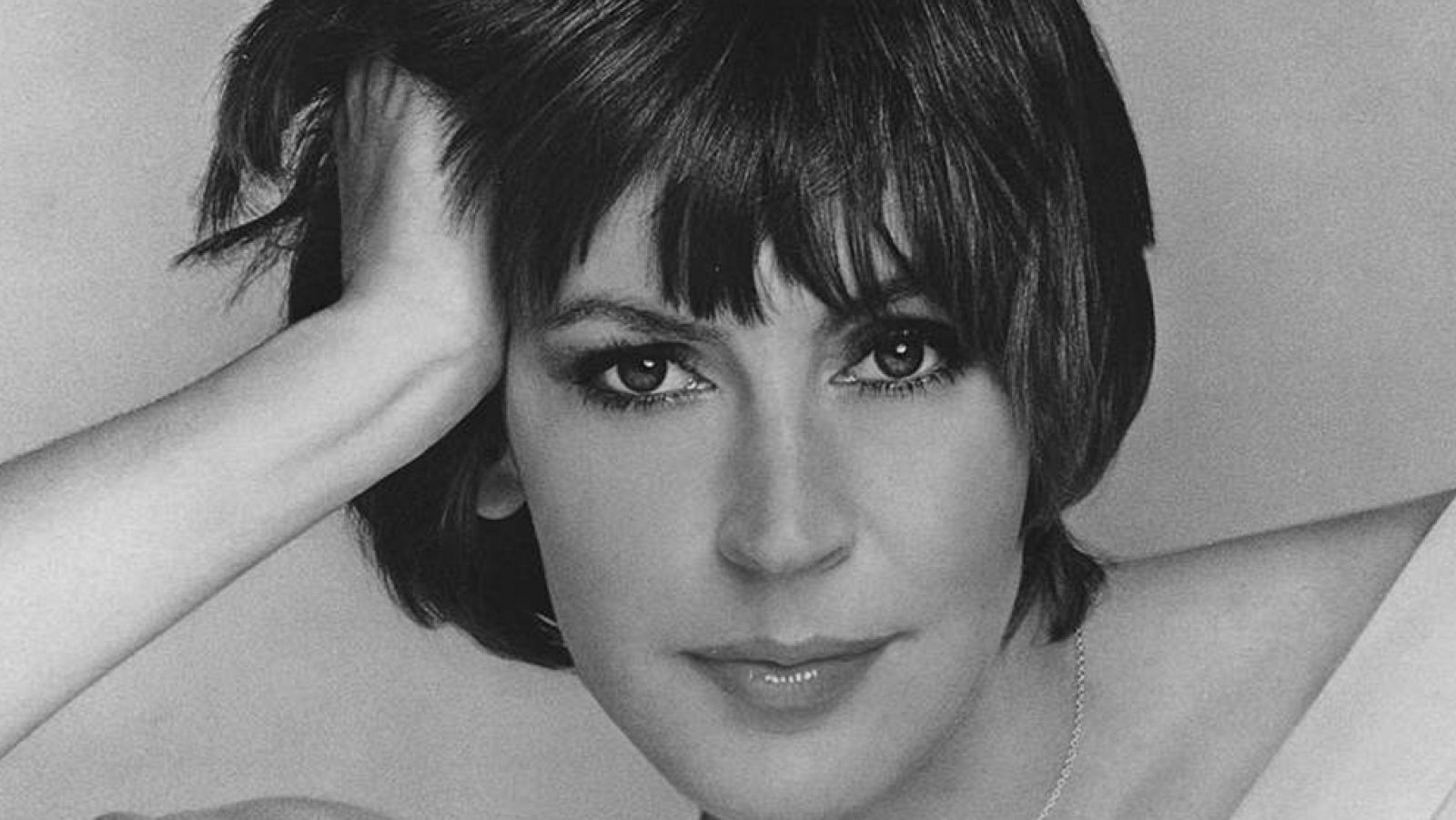 La cantante Helen Reddy.