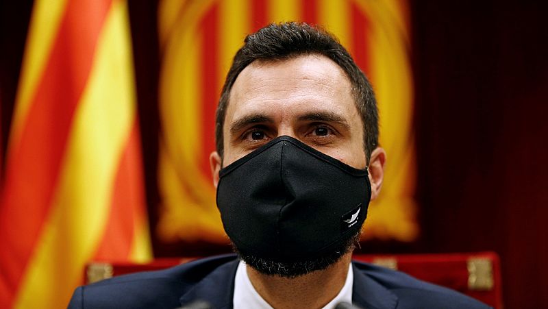 Torrent anuncia que las elecciones en Cataluña serán el 14 de febrero si no hay un debate de investidura