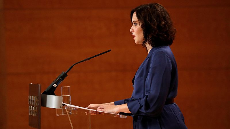 Ayuso pide al Gobierno pactar en las próximas horas medidas "justas" y llama a los madrileños a no irse de puente