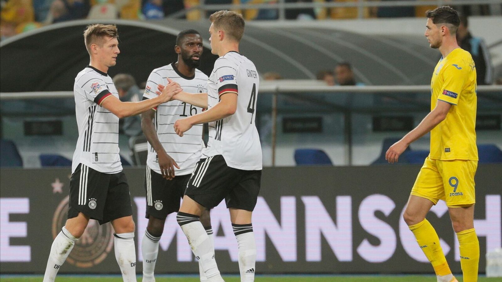 Ucrania 1-2 Alemania