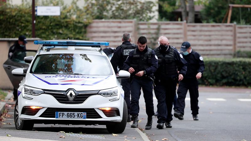 La policía francesa registra el domicilio del ministro de Sanidad, investigado por la gestión de la crisis sanitaria