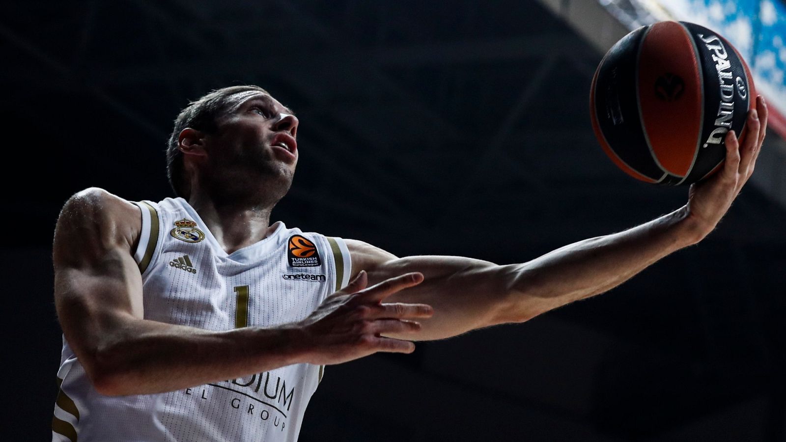 Fabien Causeur, alero del Real Madrid de baloncesto, positivo por coronavirus