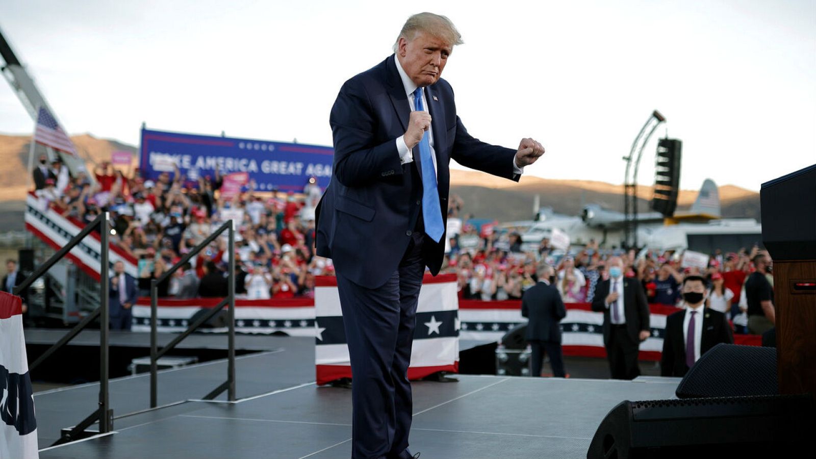 Biden apela al voto afroamericano mientras Trump intenta convencer a los latinos en Nevada