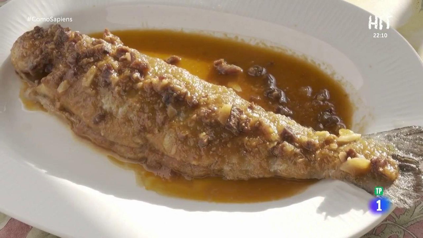 Receta de trucha fresca con tomate y jamón ibérico