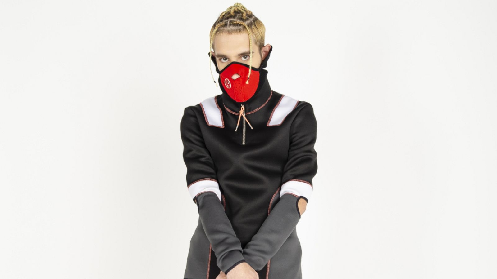 ¿Por qué Pedro LaDroga vuelve a ser 'Fantasya' en su nuevo álbum?