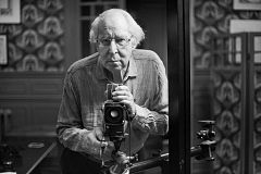 'Imprescindibles' retrata al artista y fotógrafo Alberto Schommer