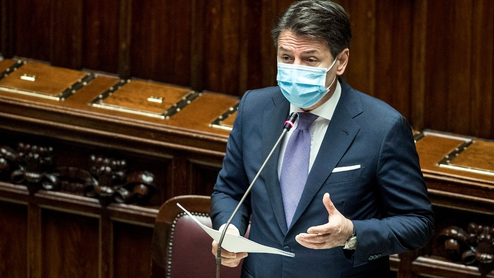 Italia ordena el cierre de teatros y cines