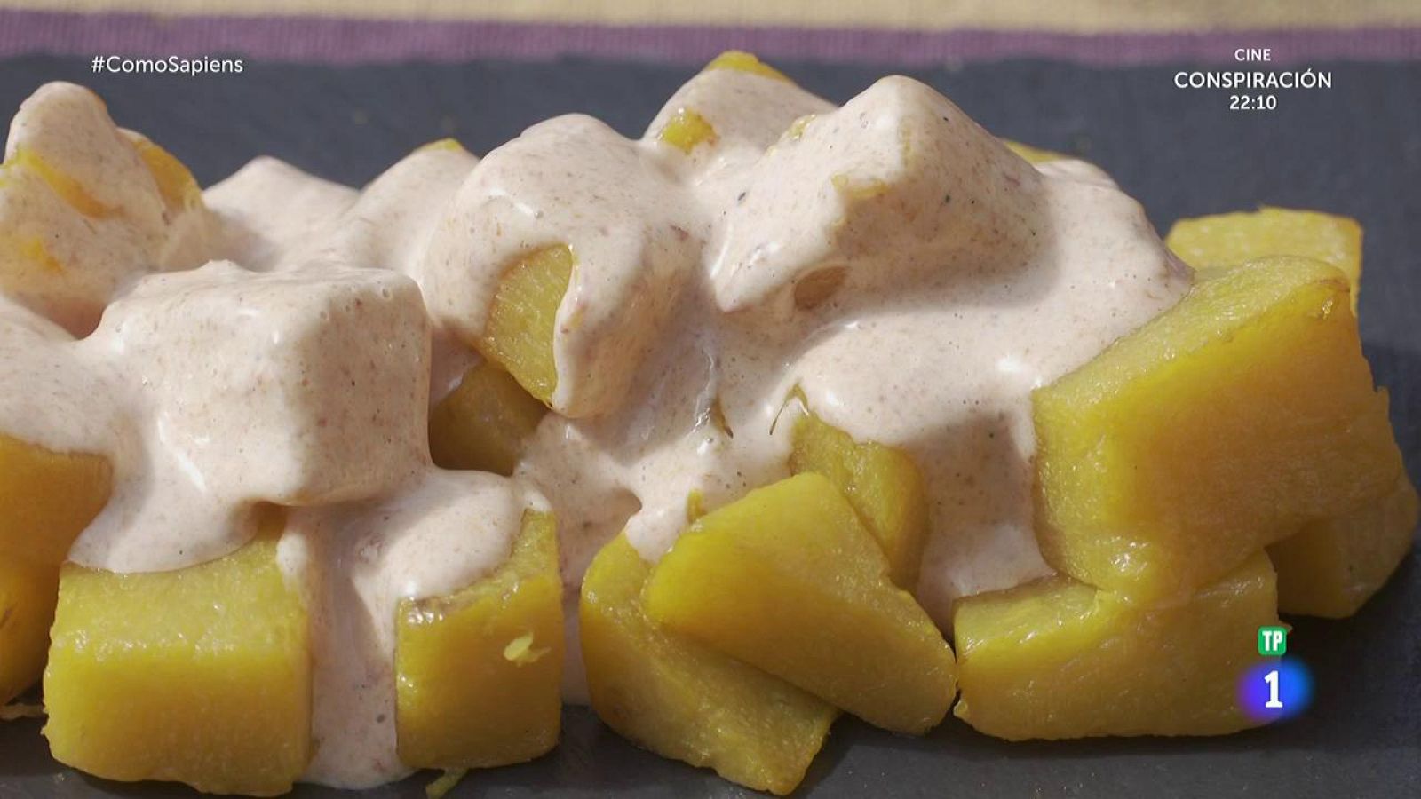 Receta de calabazas bravas con mayonesa picante de piquillo