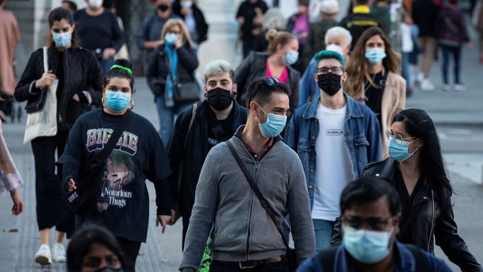 Ambiente en Paseo de Gracia en Barcelona el lunes