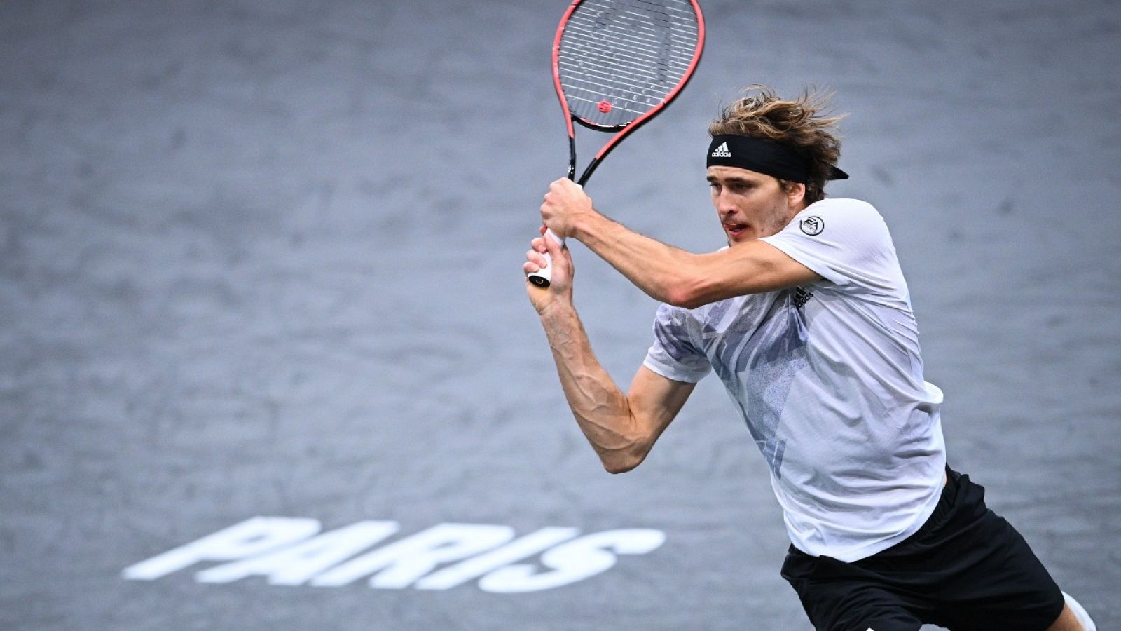 Zverev despide a Nadal en París y jugará la final con Medvedev