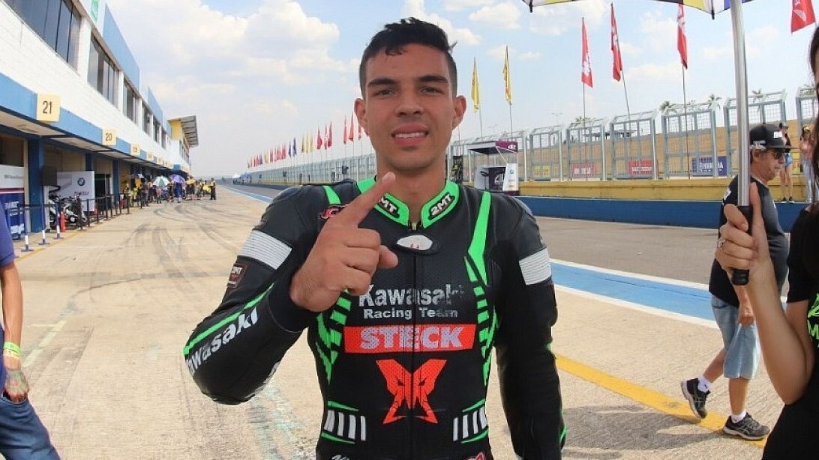 Fallece el piloto brasileño Matheus Barbosa tras un accidente en Interlagos