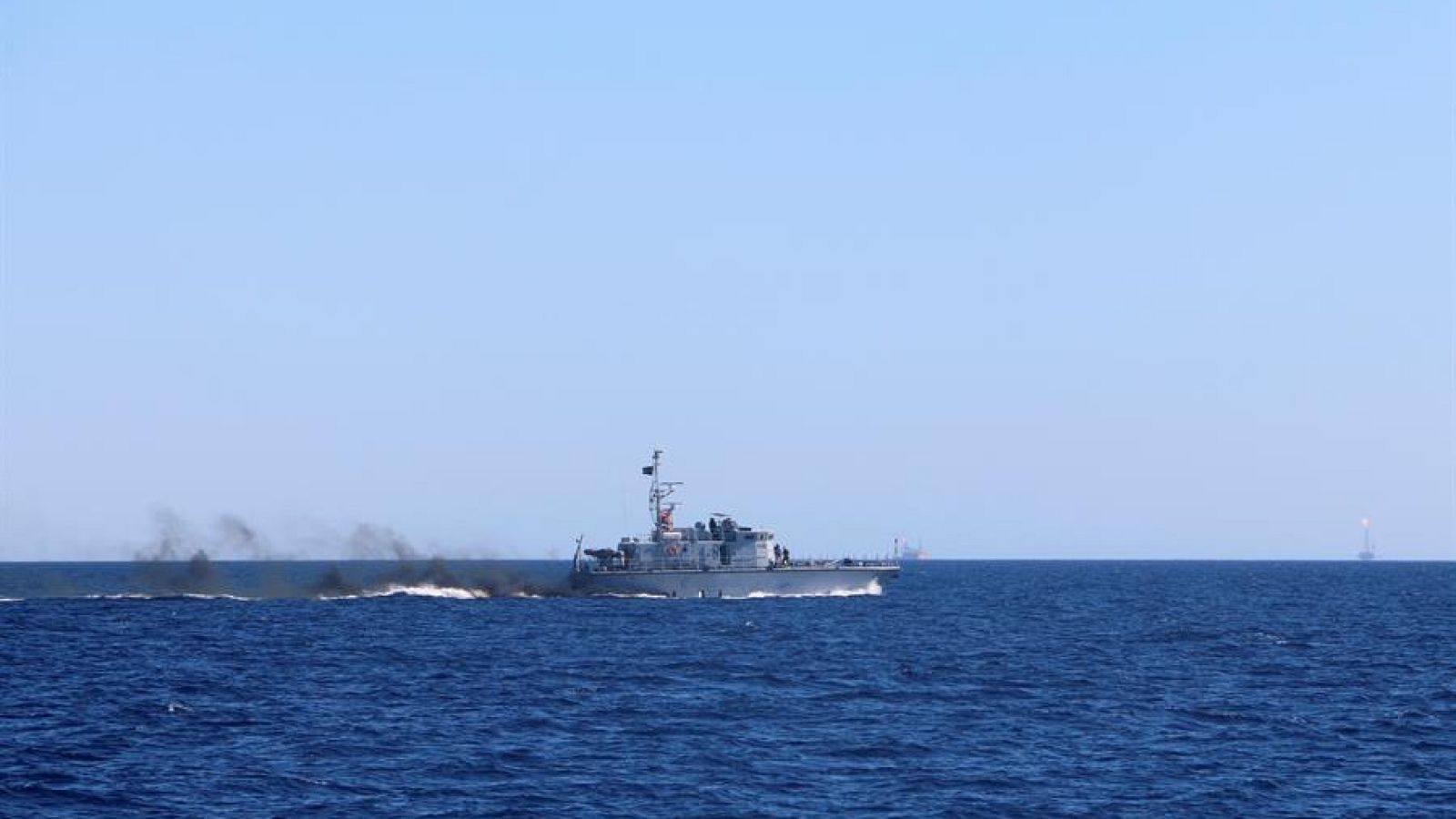 Una patrullera libia en una imagen de archivo