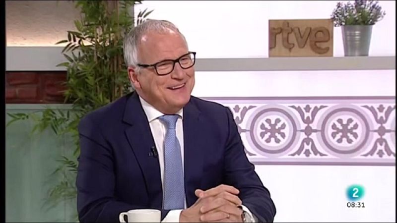 Josep Bou: "El castellà està 'desaparegut' a les comarques catalanes"