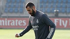 Benzema ya toca balón con el Real Madrid