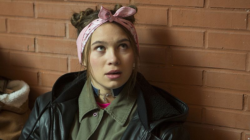 En el armario de 'HIT': Cristina Rodr�guez predice qui�n ser� Erika en un futuro