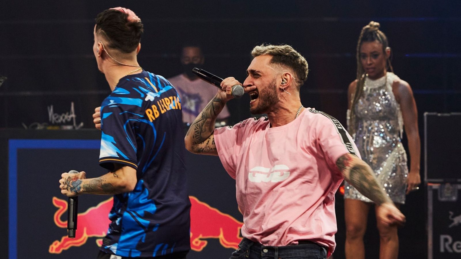 Skone y Blon en la final de la Red Bull Batalla de los Gallos España