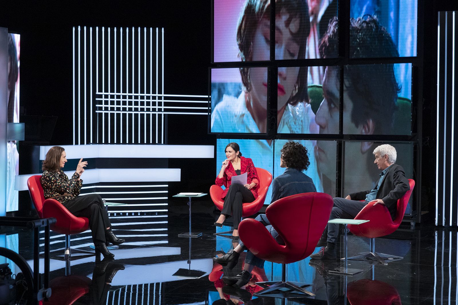 Coloquio sobre 'Las edades de Lulú' en HNC, con Oscar Ladoire y Rosana Pastor