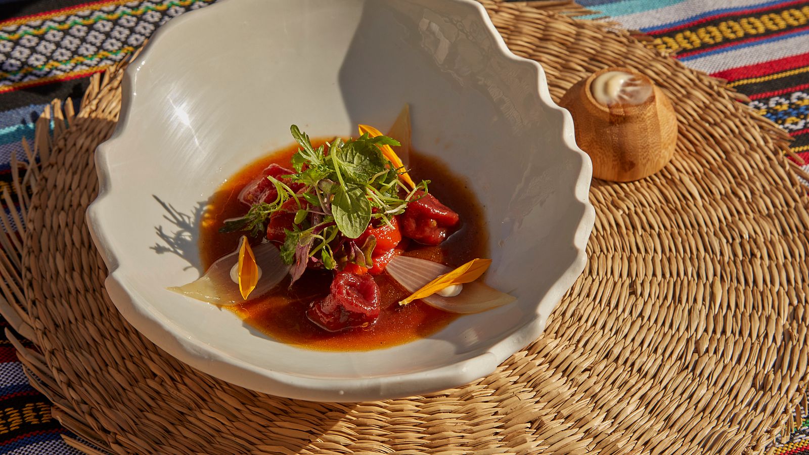 Zorongollo y aliño en pan soplado