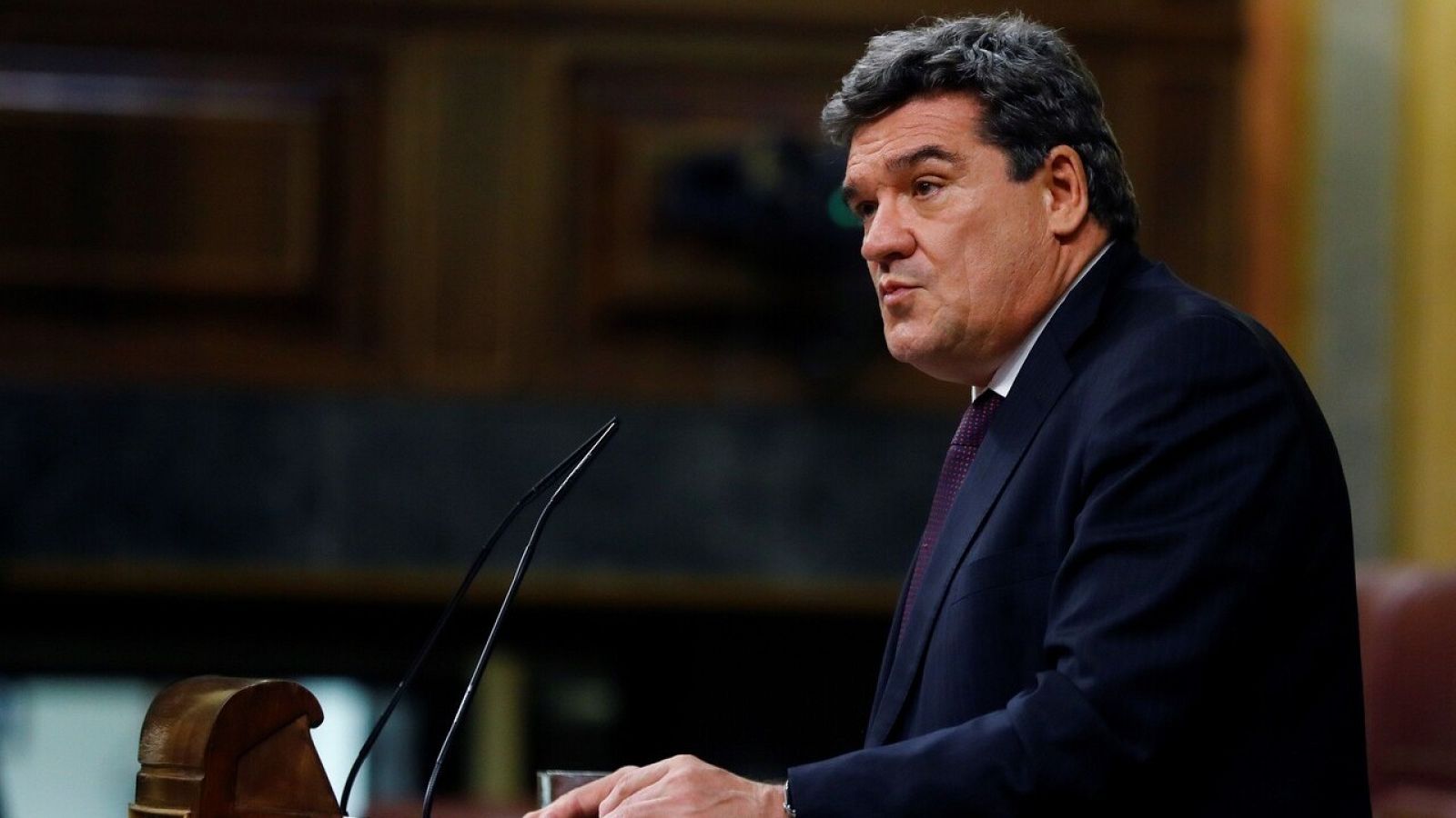 El ministro de Seguridad Social, José Luis Escrivá, interviene en el debate del proyecto de PGE para 2021