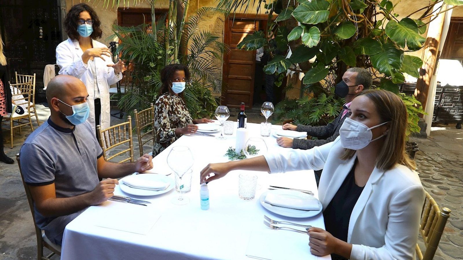 La falta de comidas de empresa ahonda la crisis de la hostelería