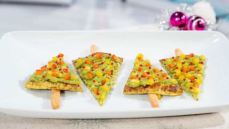 Arbolitos navideños de pizza de brócoli 