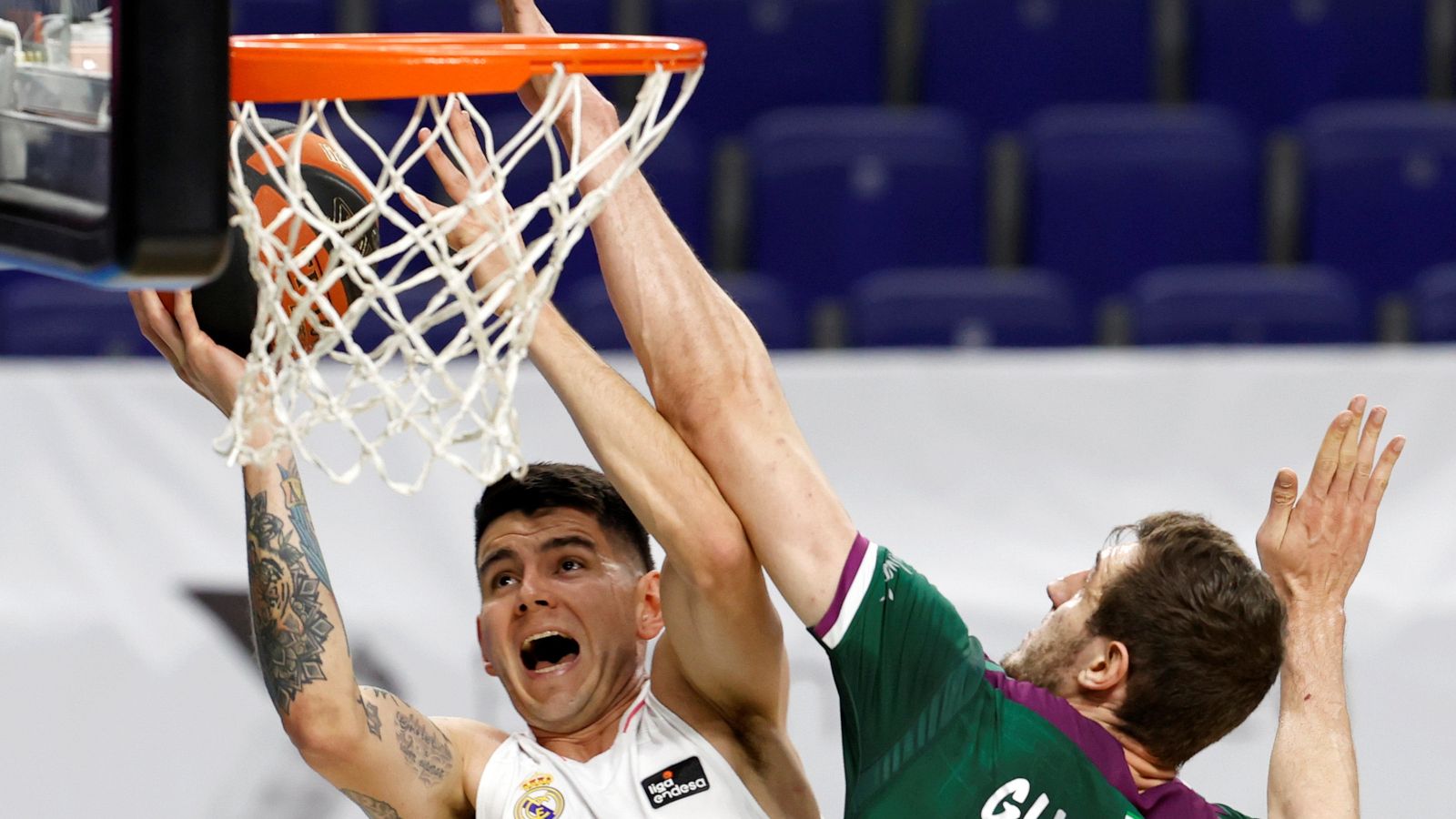 Deck contra Guerrero