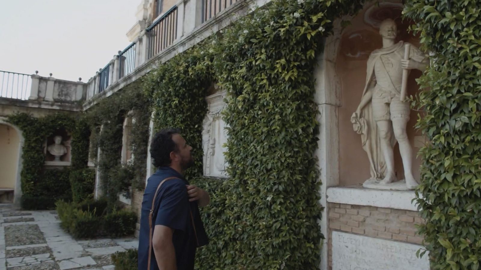 El arquitecto Arturo Franco en los Jardines del Palacio de Aranjuez