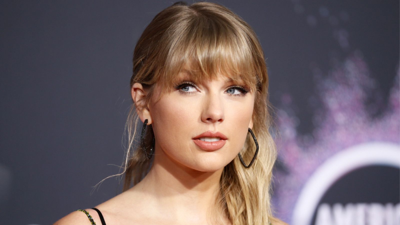 Taylor Swift se convierte en la artista con más ventas en EEUU